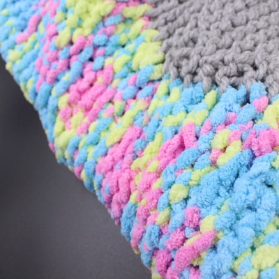 baby-blanket-hexagonal-jellybeans-greyheather-4