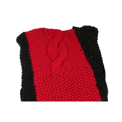 blanket-cabled-throw-home-acrylic-black-shimmer-cherry-red-3